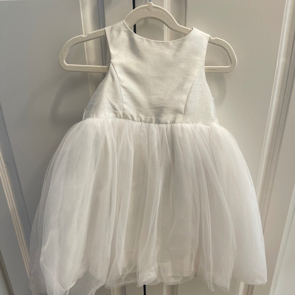 White Flower Girl Dress with Tulle - David’s Bridal sizes 3 and 4 available - Picture 2 of 2